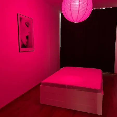 The Gallery Lux For 10