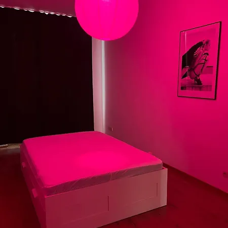 The Gallery Lux For 10 Apartment